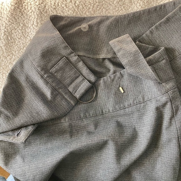 Old Navy Stretch Gray Flat Gray Wrap Mini Skirt, Sz: 4 - Picture 4 of 7